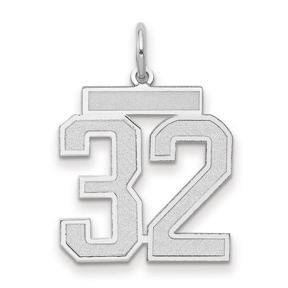 14K Weißgold Medium Satin-Zahlenanhänger „32“