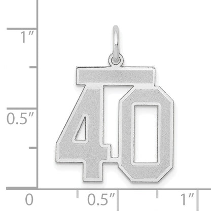 14K Weißgold Charm „Zahl 40" mit mittlerer satinierter Oberfläche