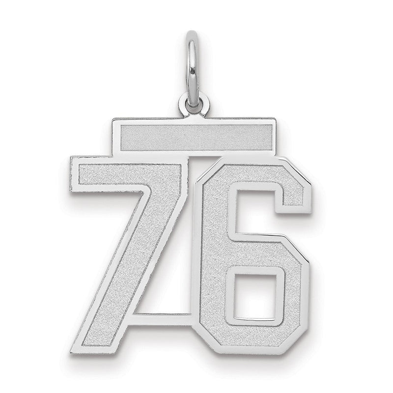 14K Weißgold Medium Satin-Zahl „76" Charm