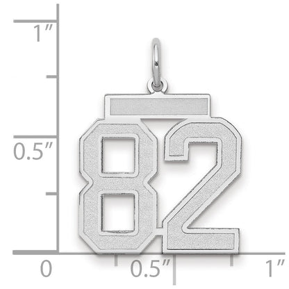 14K Weißgold Medium Satin-Charm Zahl 82
