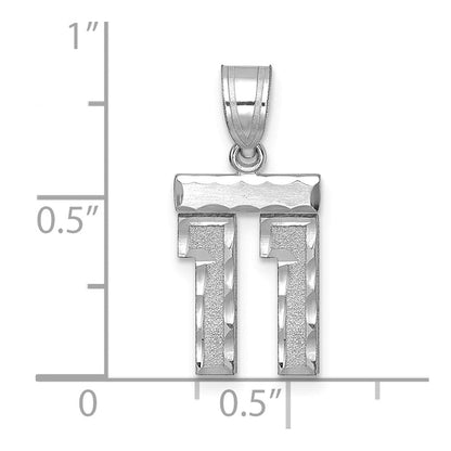 14K Weißgold kleiner gebürsteter Charm mit Diamantschliff „Zahl 11“