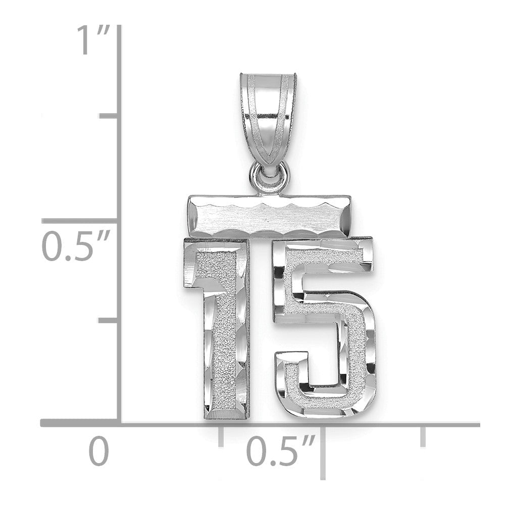 14K Weißgold kleiner gebürsteter Diamantschliff-Charm „Zahl 15“
