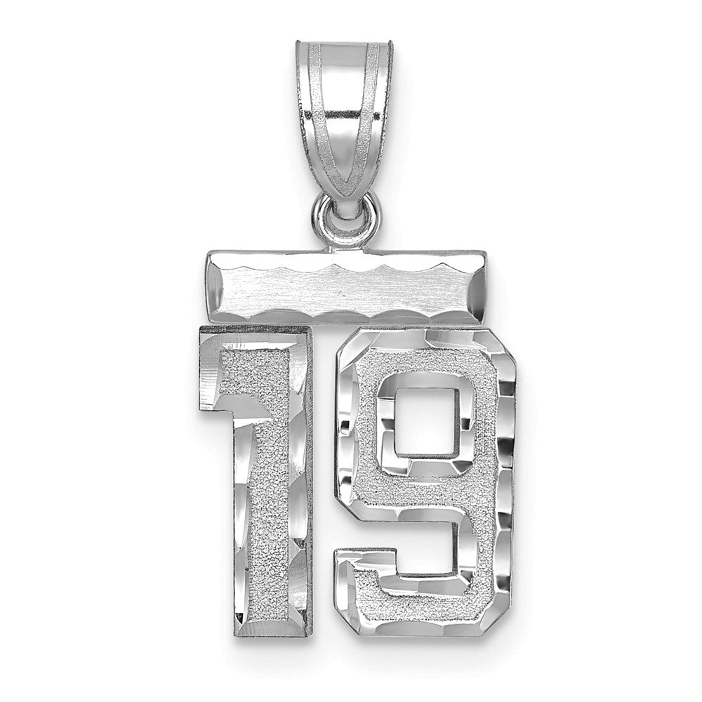 14K Weißgold Kleiner Gebürsteter Diamantgeschliffener Charm „Zahl 19“