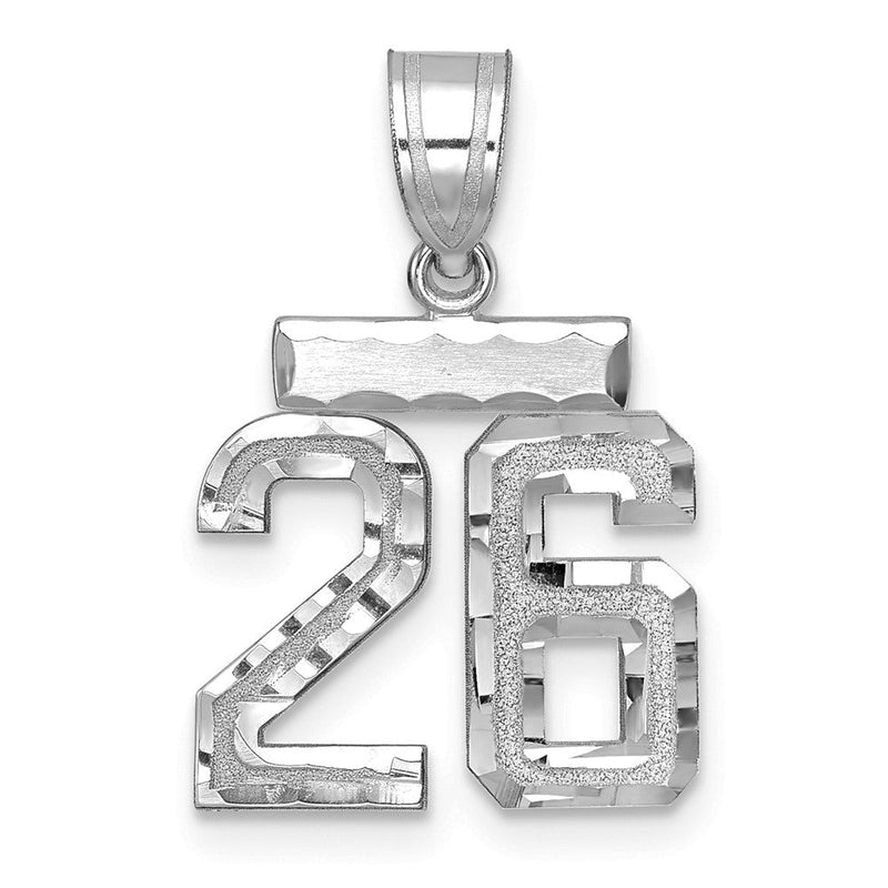 14K Weißgold Kleiner Gebürsteter Diamantgeschliffener Charm „Zahl 26“