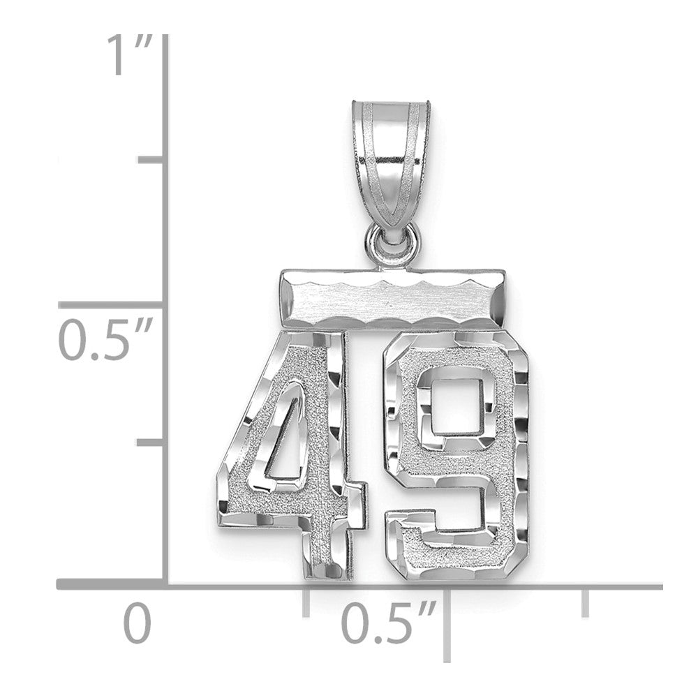 14K Weißgold kleiner gebürsteter Charm mit Diamantschliff „Zahl 49“