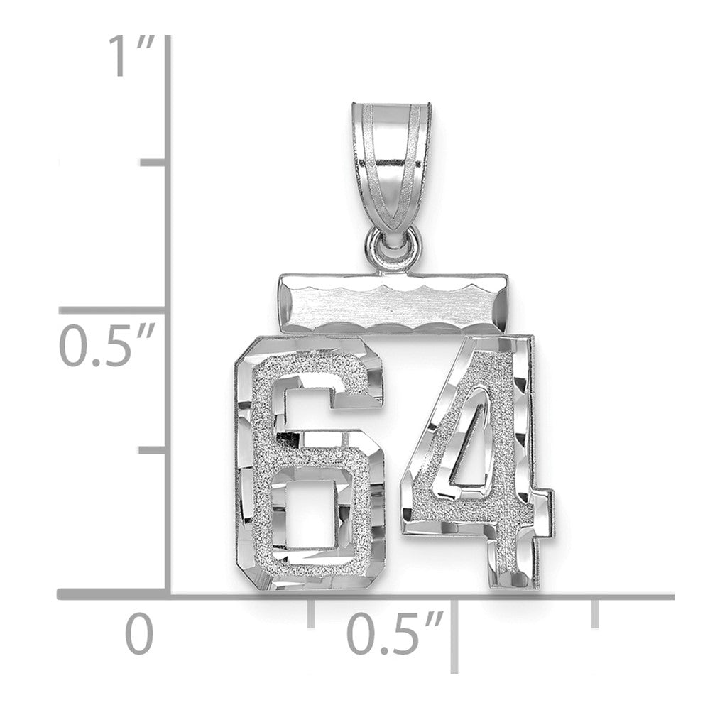 14K Weißgold kleiner gebürsteter Charm mit Diamantschliff „Zahl 64“