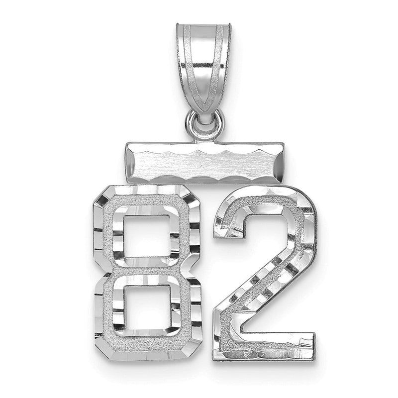 14K Weißgold Kleiner Gebürsteter Diamantgeschliffener Charm Zahl 82
