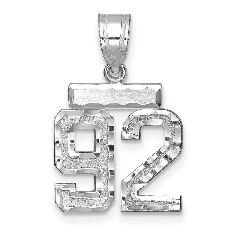 14K Weißgold kleiner gebürsteter Charm mit Diamantschliff, Zahl 92