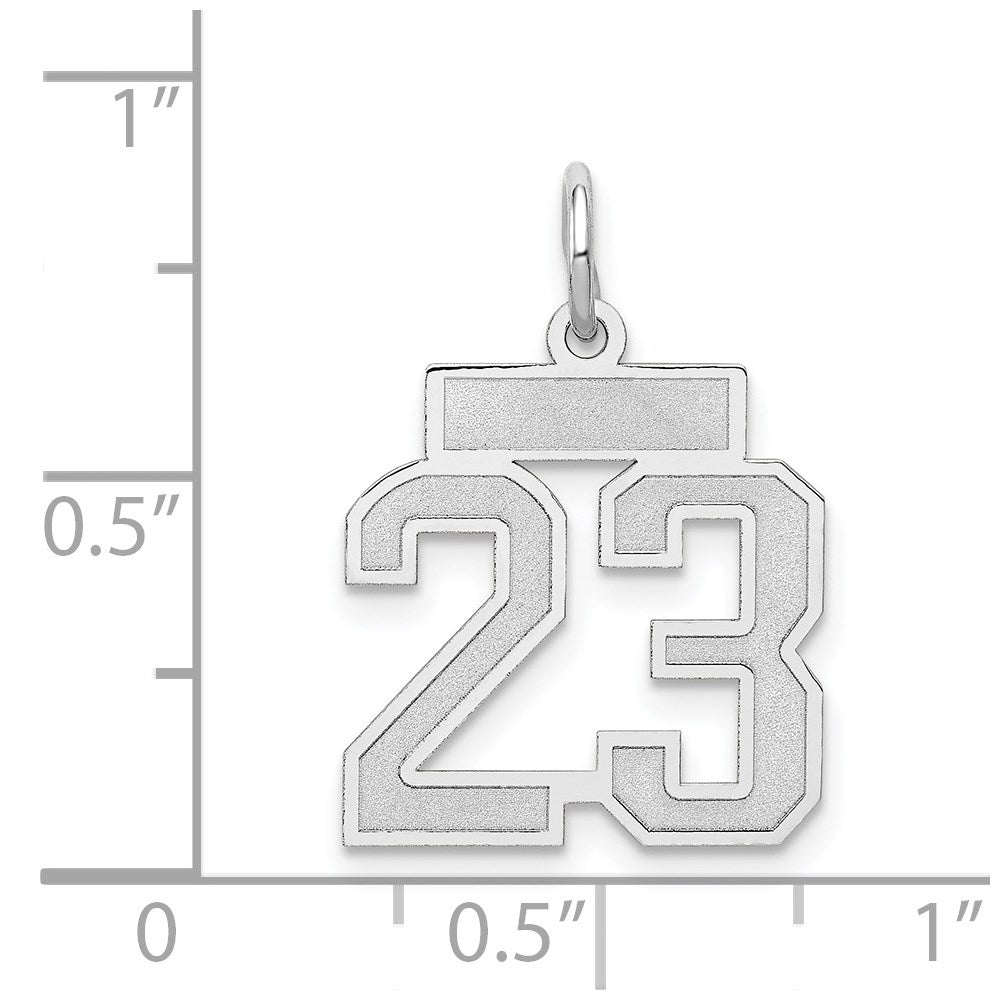 14K Weißgold kleiner satinierter Charm Zahl 23