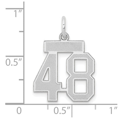 14K Weißgold Kleiner Satin-Charm „Zahl 48“