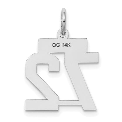14K Weißgold kleiner satinierter Charm „Zahl 72“