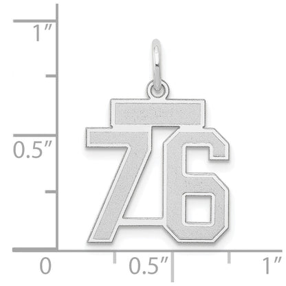 14K Weißgold kleiner Satin-Anhänger Zahl 76 Charm