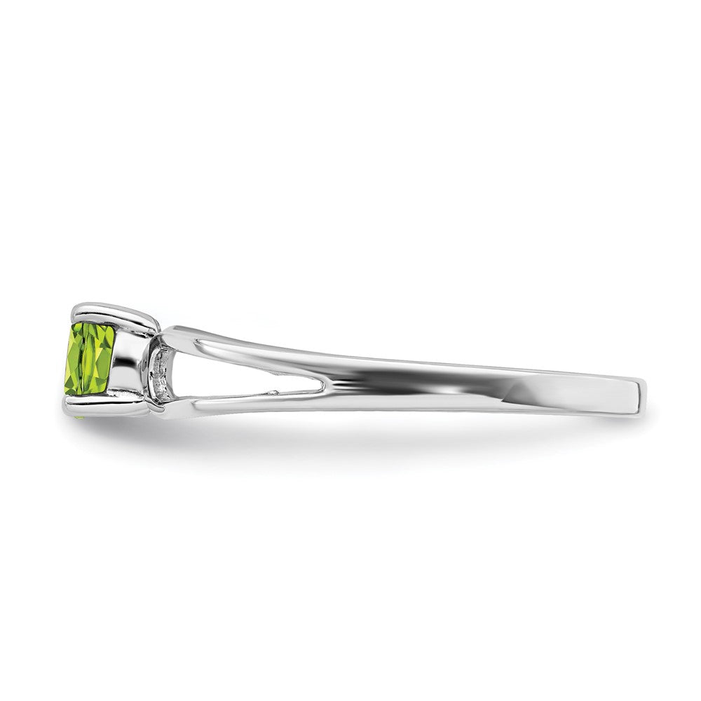 14K Weißgold Ring mit Peridot, 4 mm