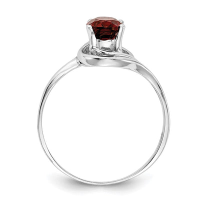 14K Weißgold Ring mit ovalem Granat im Schachbrettschliff, 7x5 mm