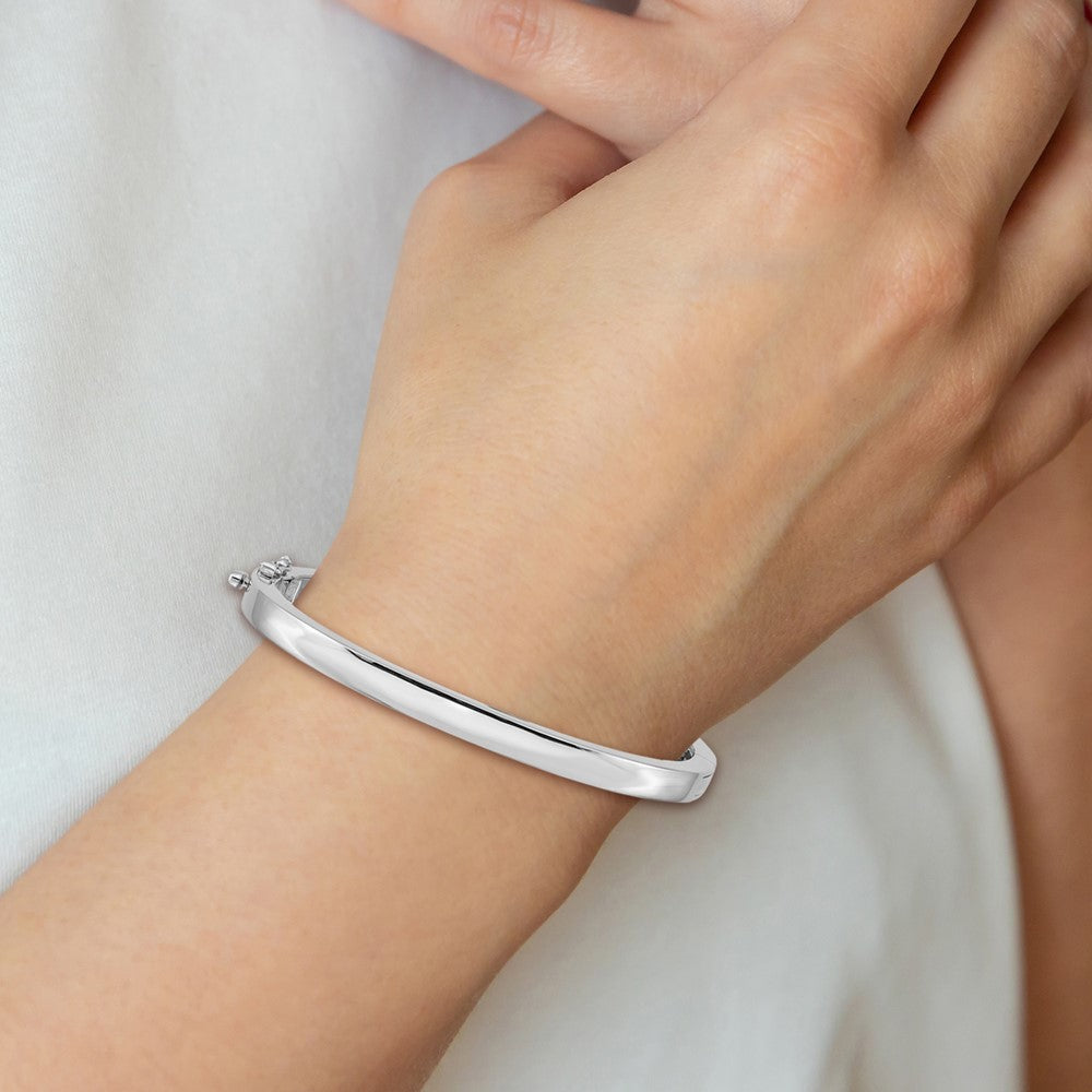 14K Weißgold 5.3mm Poliert Massiv Klappbar Oval Armreif Armband