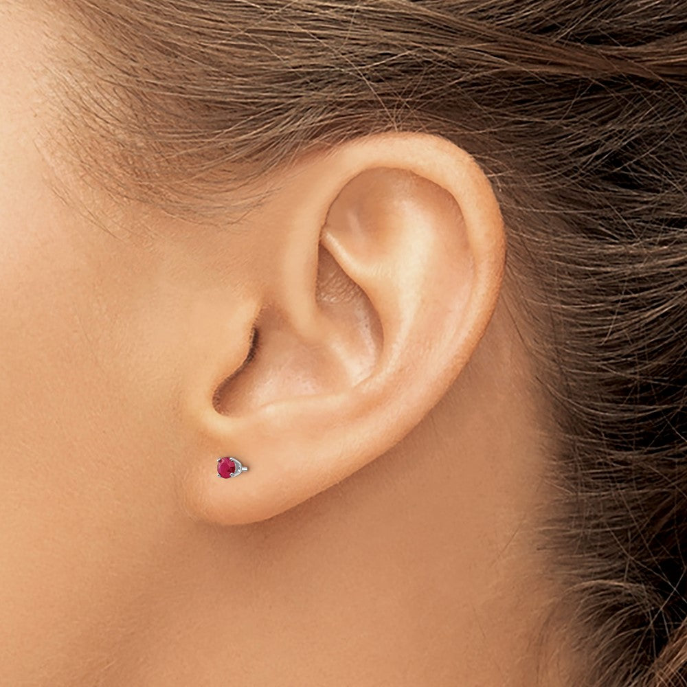 14K Weißgold 3mm Rubin Ohrstecker