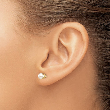 14K Gelbgold 4.5mm Rund June/fw Zuchtperle Ohrstecker
