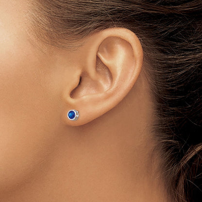 14K Weißgold Ohrstecker mit Saphir, 5 mm, Zargenfassung