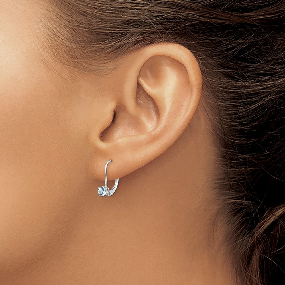 14K Weißgold 4mm Aquamarin/march Ohrringe