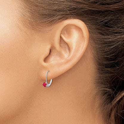 14K Weißgold Ohrhänger mit 4 mm rundem Juli/Rubin und Leverback-Verschluss