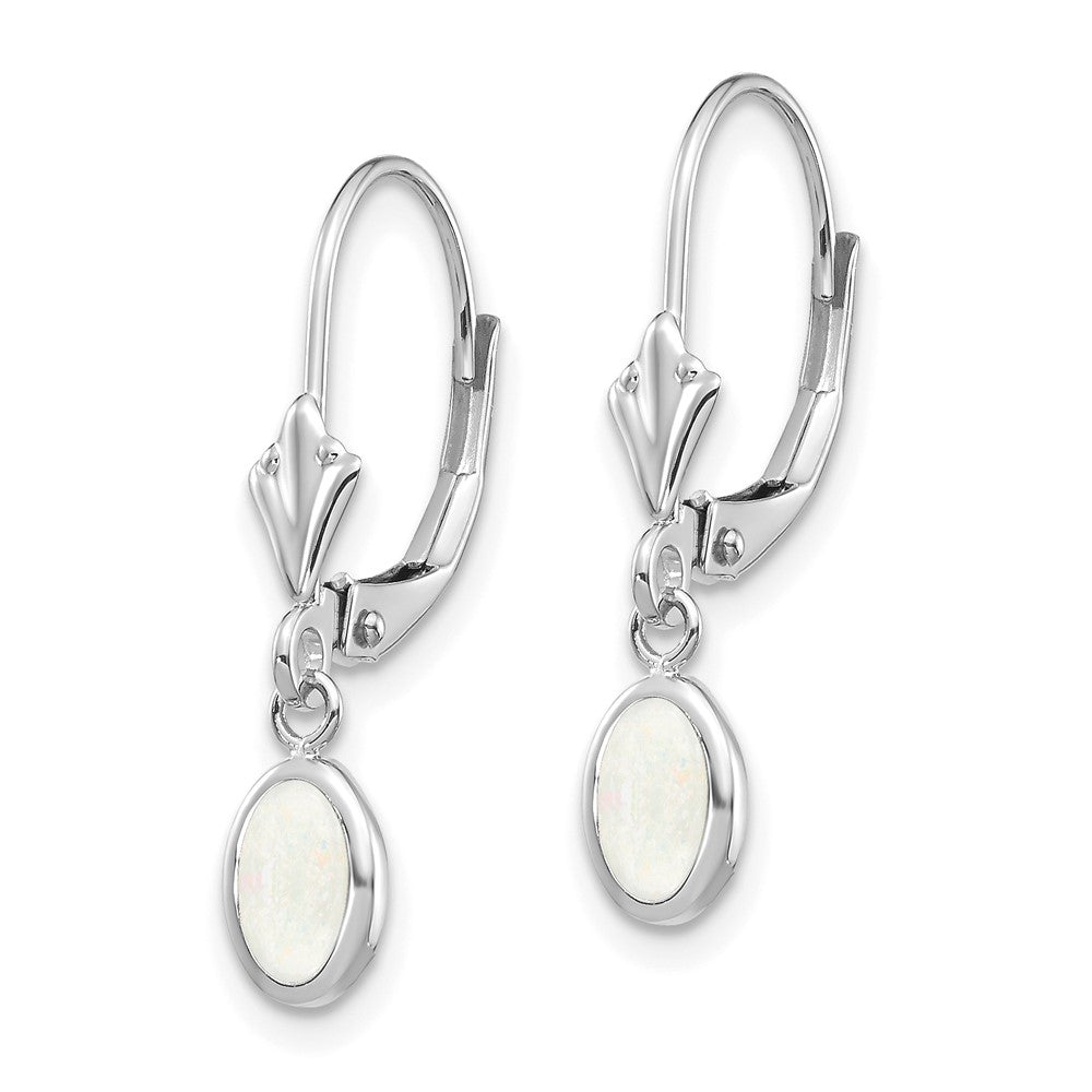14K Weißgold Ohrhänger mit ovaler Fassung 6x4 mm, Opal (Oktober-Geburtsstein), Leverback-Verschluss