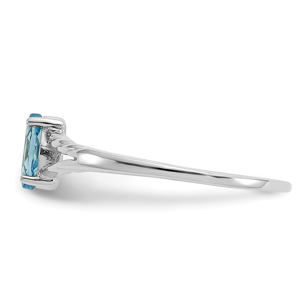 14K Weißgold Ring mit Blautopas-Geburtsstein