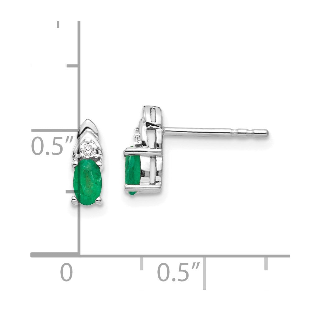 14K Weißgold Smaragd- und Diamant-Ohrstecker