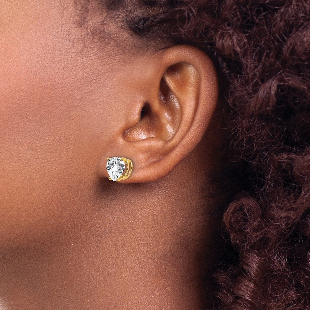 14K Gold Ohrstecker mit herzförmigem Zirkonia, 8 mm