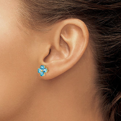 14K Gelbgold Ohrstecker in Herzform mit Blumen-Design und Schweizer Blautopas