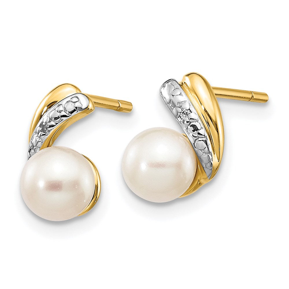 14K Gelbgold Ohrstecker mit 5-6 mm weißer runder Süßwasser-Zuchtperle und 0,01 ct. Echtdiamant