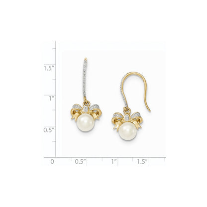 14K Gelbgold Ohrhänger mit echten Diamanten und 7-8 mm runden FW-Zuchtperlen in Schleifen-Design