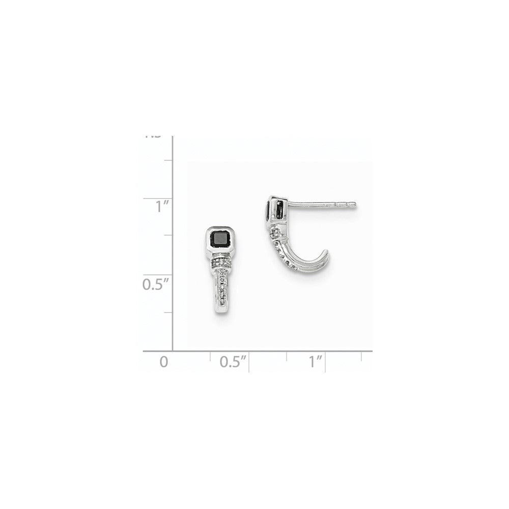 14K Weißgold Ohrstecker mit polierter Oberfläche, echten Diamanten und echten schwarzen Diamanten
