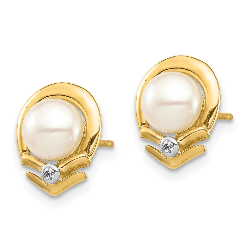 14K Gelbgold 5-6 mm weiße Button-Zuchtperlen (FW) mit 0,02 ct. echten Diamanten, Ohrstecker