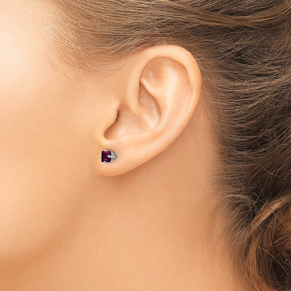 14K Weißgold Ohrstecker mit 4 mm Princess-Cut Rhodolith-Granat