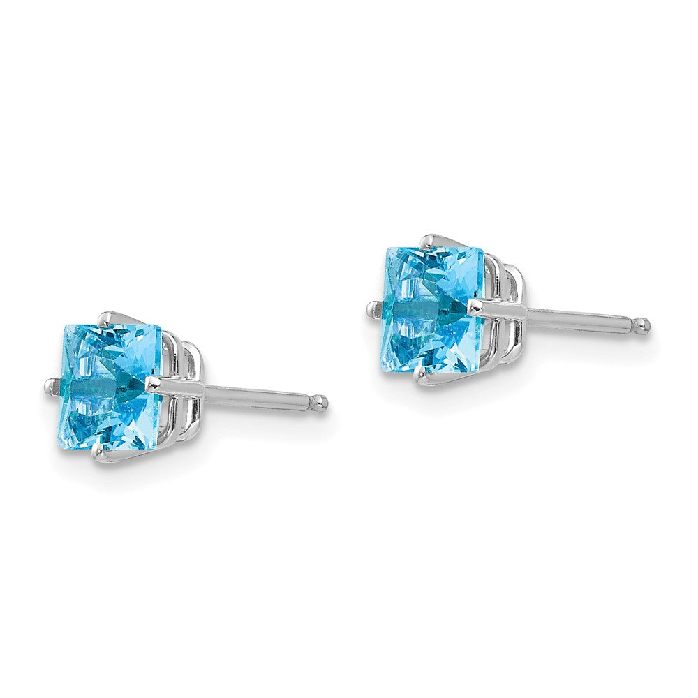 14K Weißgold Ohrstecker mit Blautopas im Prinzessschliff, 5 mm