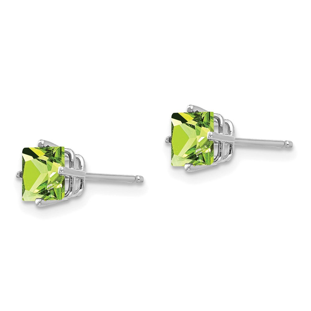 14K Weißgold Ohrringe mit 5 mm quadratisch stufengeschliffenem Peridot