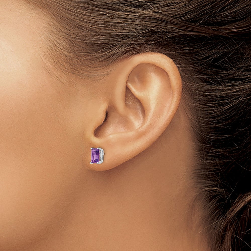 14K Weißgold Ohrringe mit Amethyst im Smaragdschliff, 7x5 mm