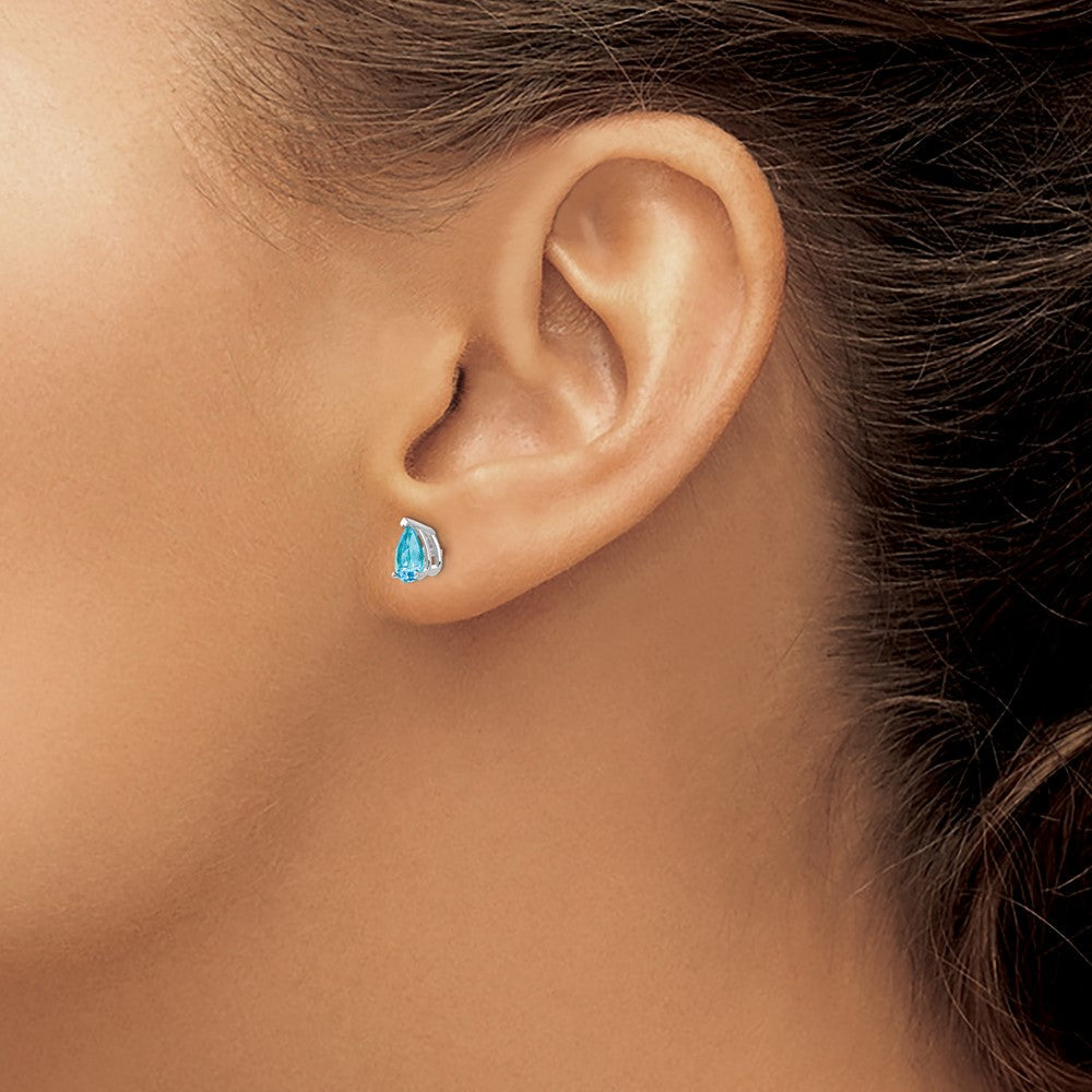 14K Weißgold Ohrringe mit birnenförmigem blauem Topas, 6 x 4 mm