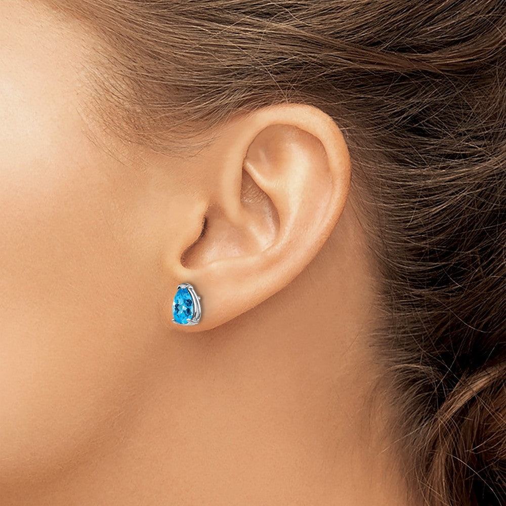 14K Weißgold Ohrringe mit 8x5 mm birnenförmigem Blautopas im Schachbrettschliff