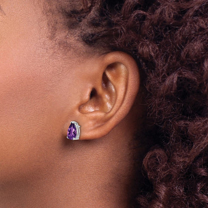 14K Weißgold Ohrringe mit 9x6 mm birnenförmigem Amethyst im Schachbrettschliff