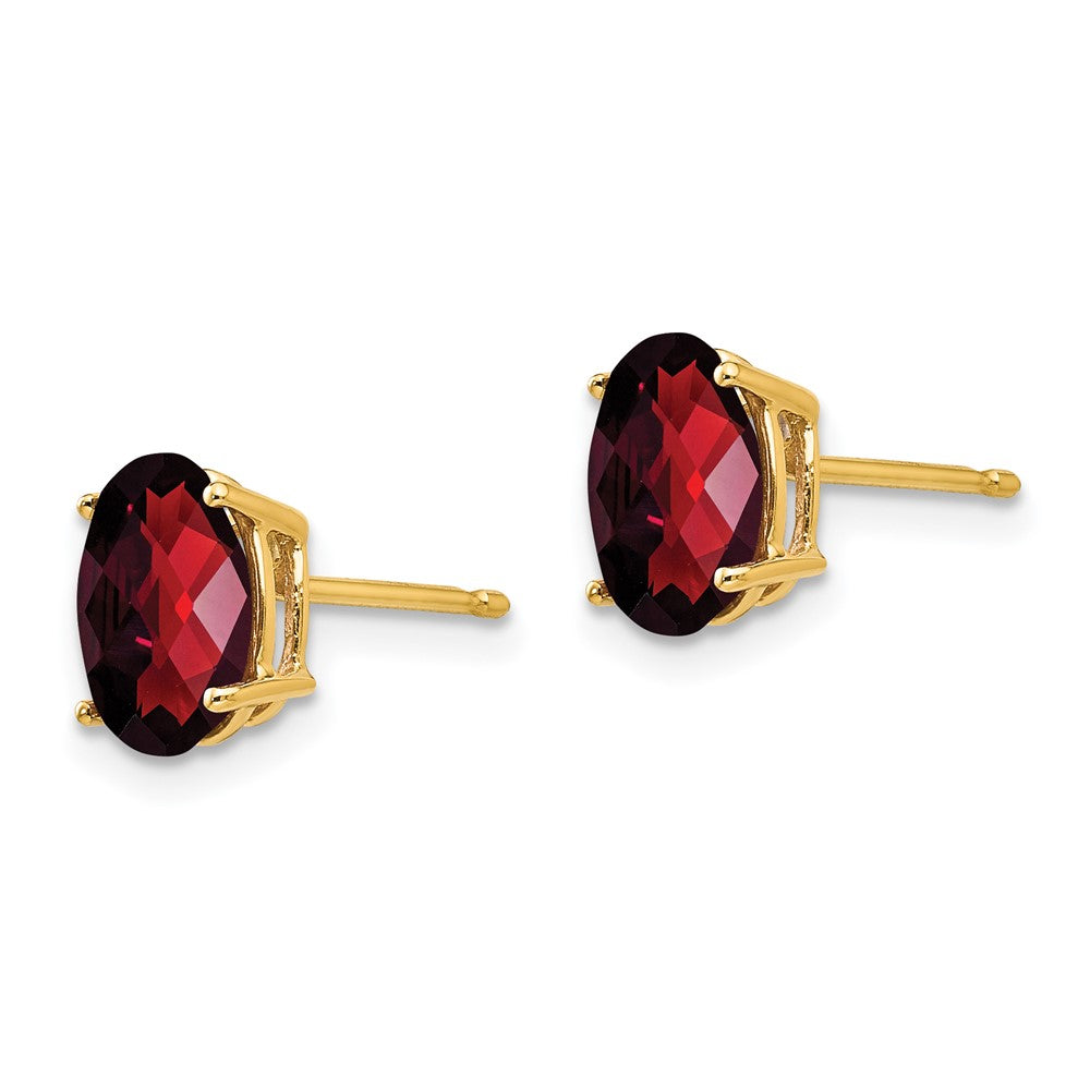 14K Gelbgold Ohrringe mit ovalem Granat im Schachbrettschliff, 8x6 mm