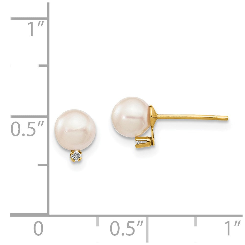14K Ohrstecker mit weißen runden 5-6 mm Akoya-Salzwasserzuchtperlen und Diamanten