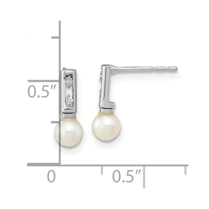 14K Weißgold Ohrstecker mit weißen runden 3-4 mm Süßwasser-Zuchtperlen und 0,02 ct. Diamanten