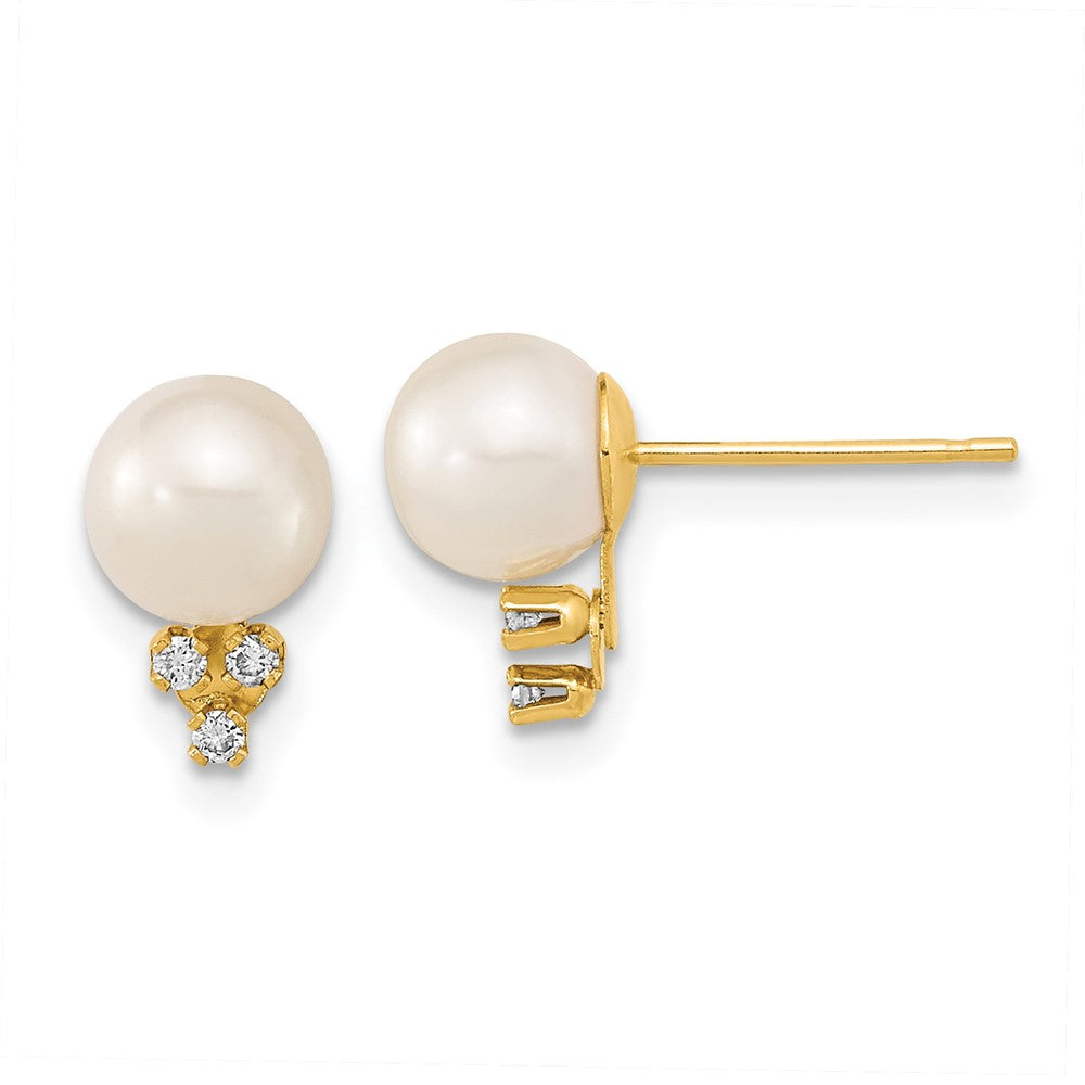 14K Gelbgold Ohrstecker mit runden weißen Süßwasser-Zuchtperlen 6-7 mm und Diamanten 0,06 ct