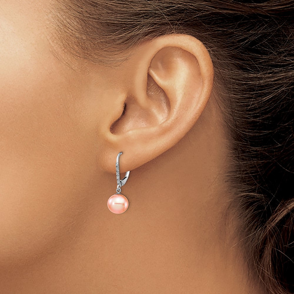 14K Weißgold 8-9 mm rosa Süßwasser-Zuchtperlen-Ohrhänger mit 0,05 ct. Diamant, Leversystem