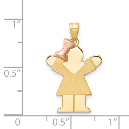 14K Bicolor-Gold Charm mit kleinem Mädchen links, gravierbar