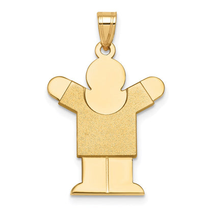 14K Gelbgold massiver Junge-Charm mit Satinfinish, gravierbar