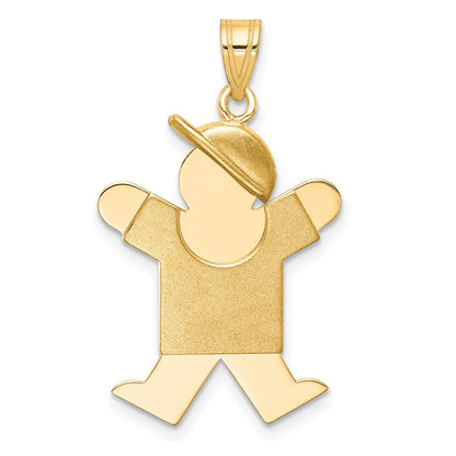 14K Gelbgold massiver gravierbarer Junge mit Hut Charm (rechts)