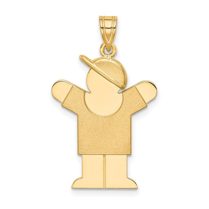 14K Gelbgold massiver gravierbarer Charm „Junge mit Hut“ (rechts)
