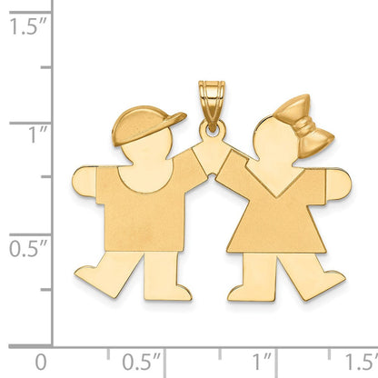 14K Gelbgold massiver gravierbarer Charm mit Junge links und Mädchen rechts